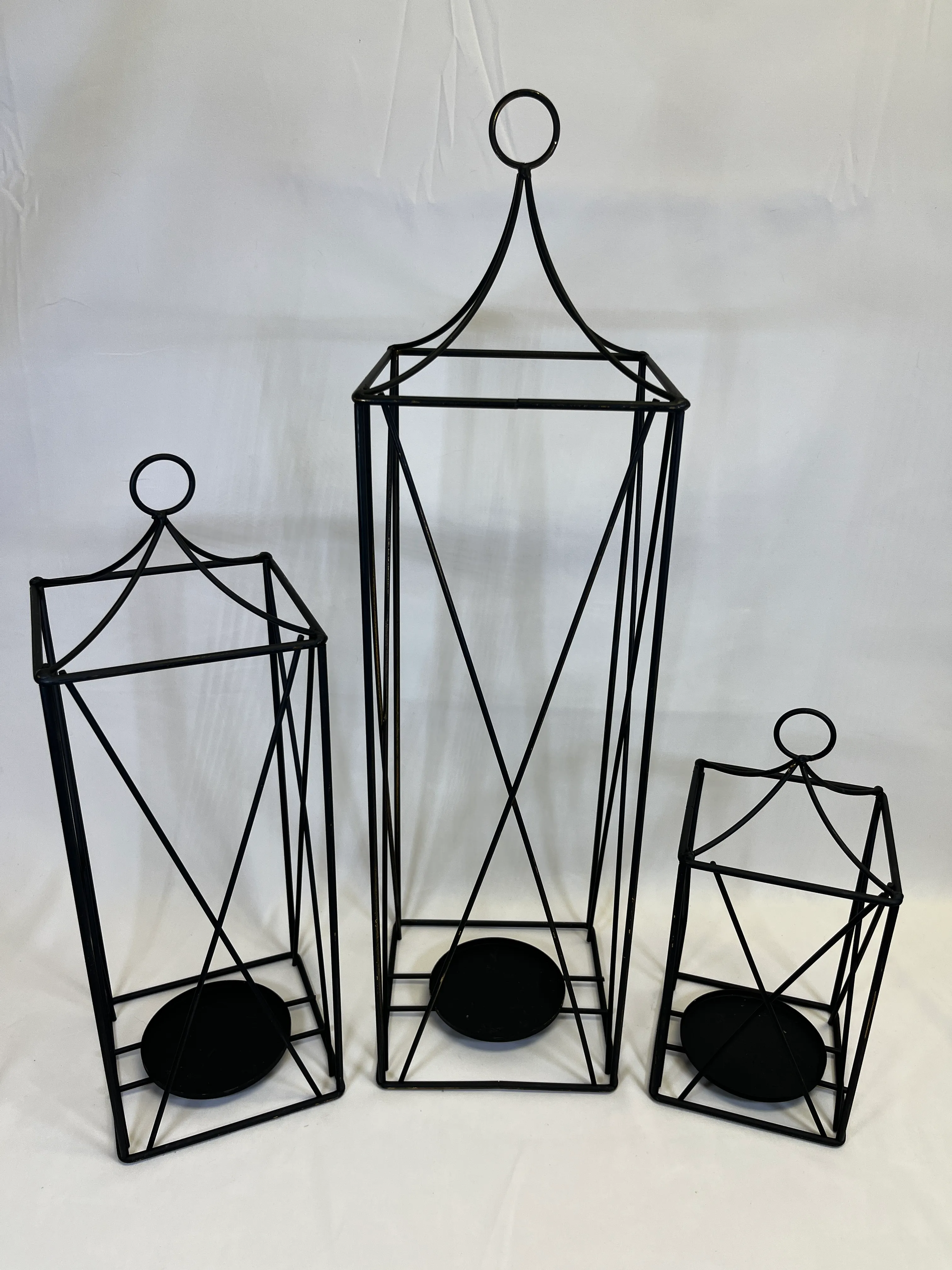 Set of 3 candle holders