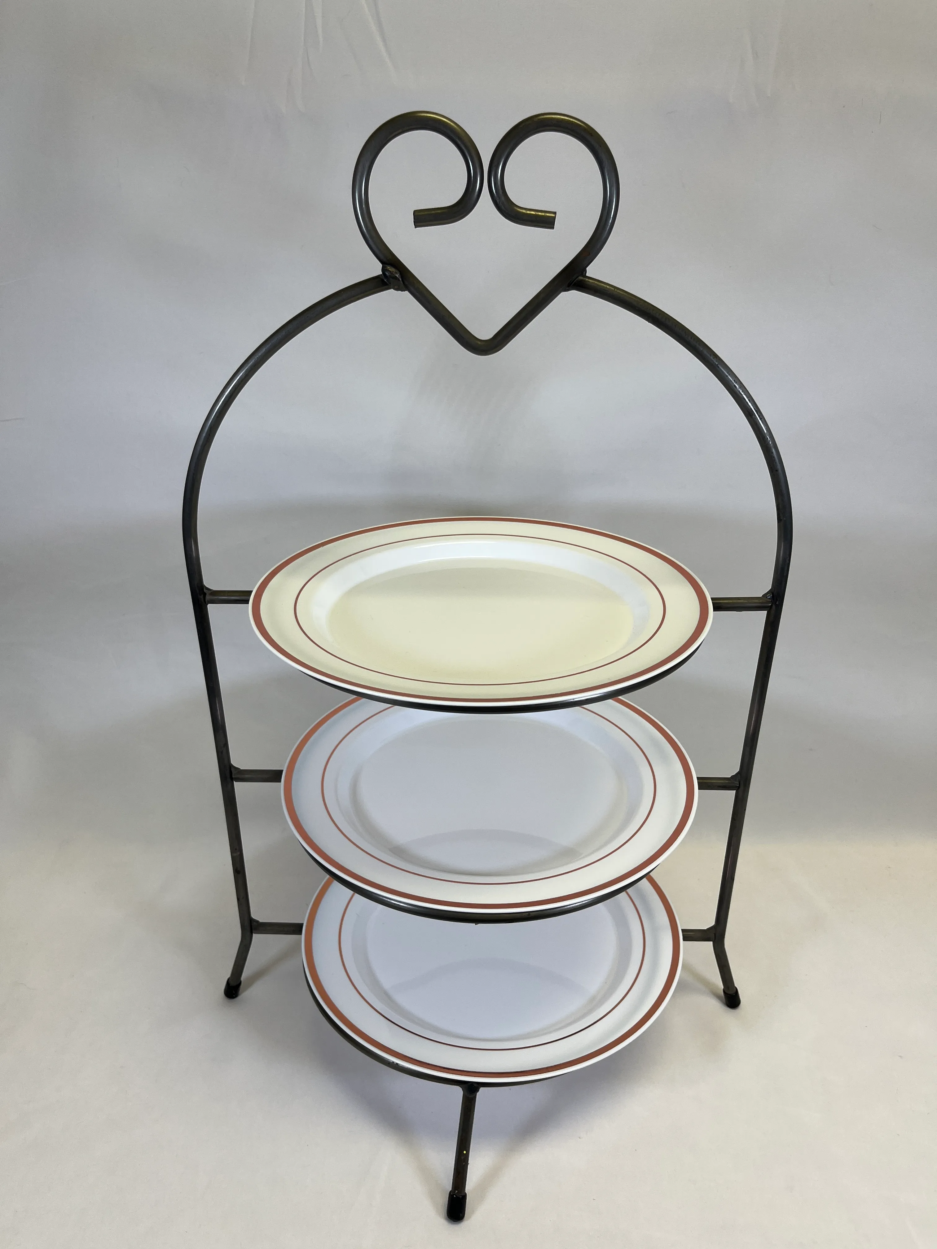 3 tiered plate stand