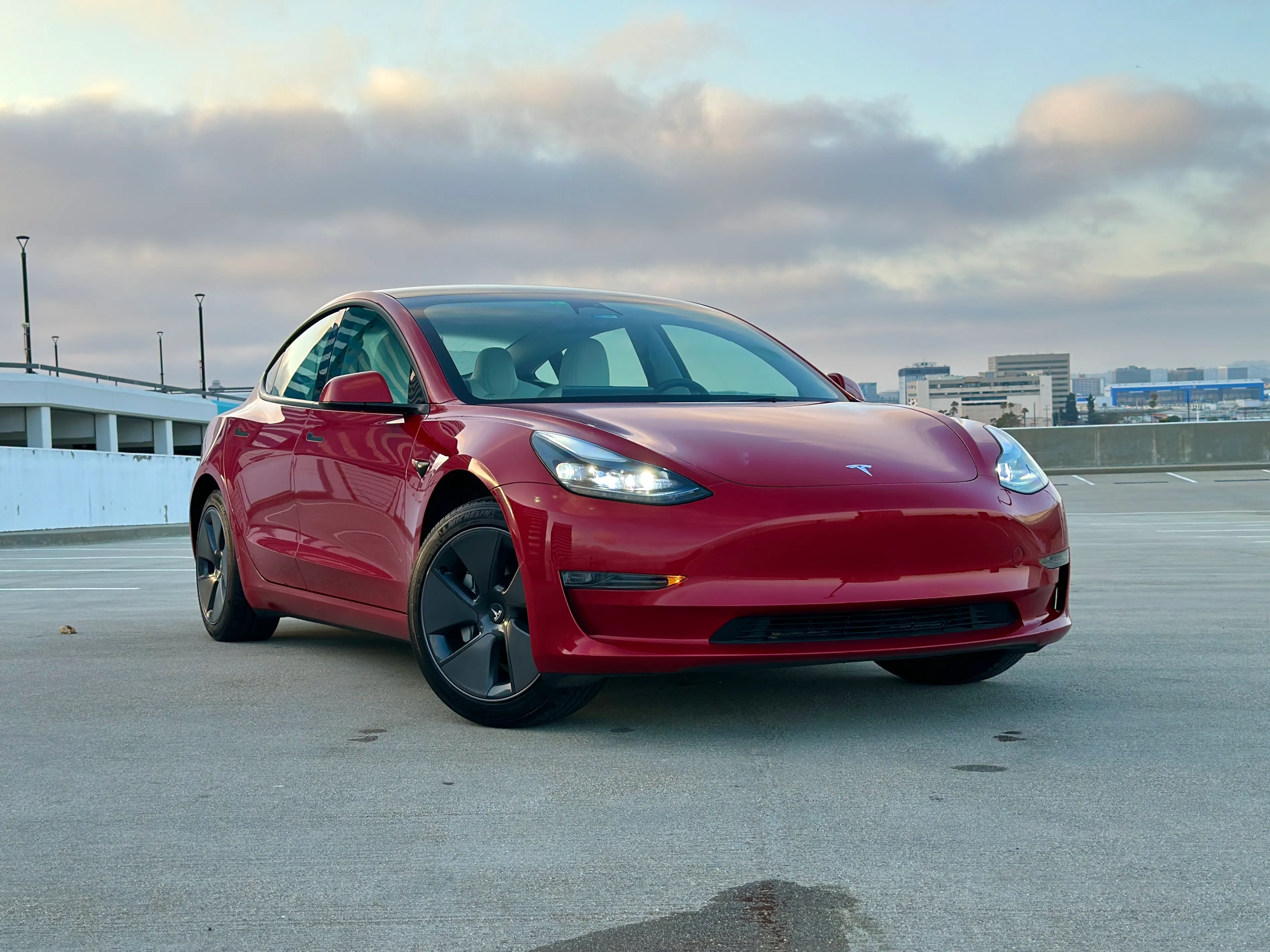 Tesla Model 3 Red