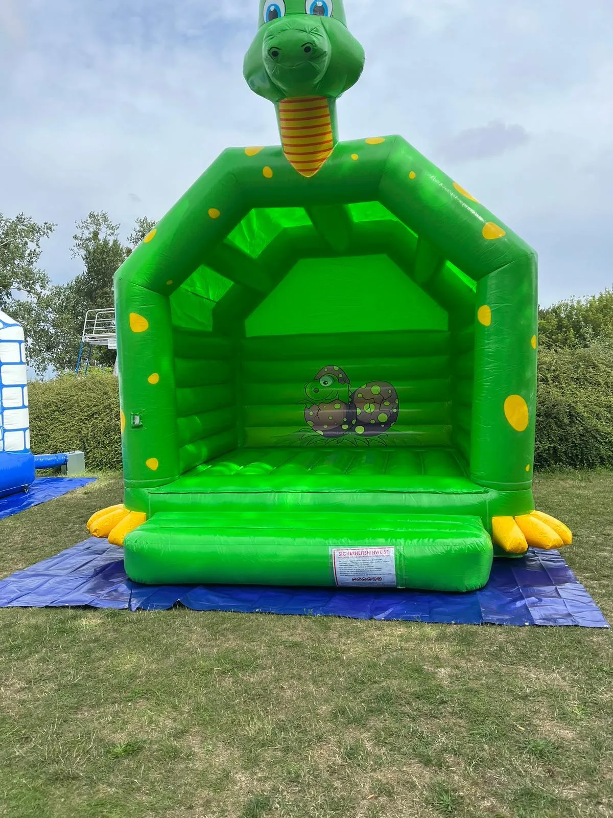 Hüpfburg 5m x 4m