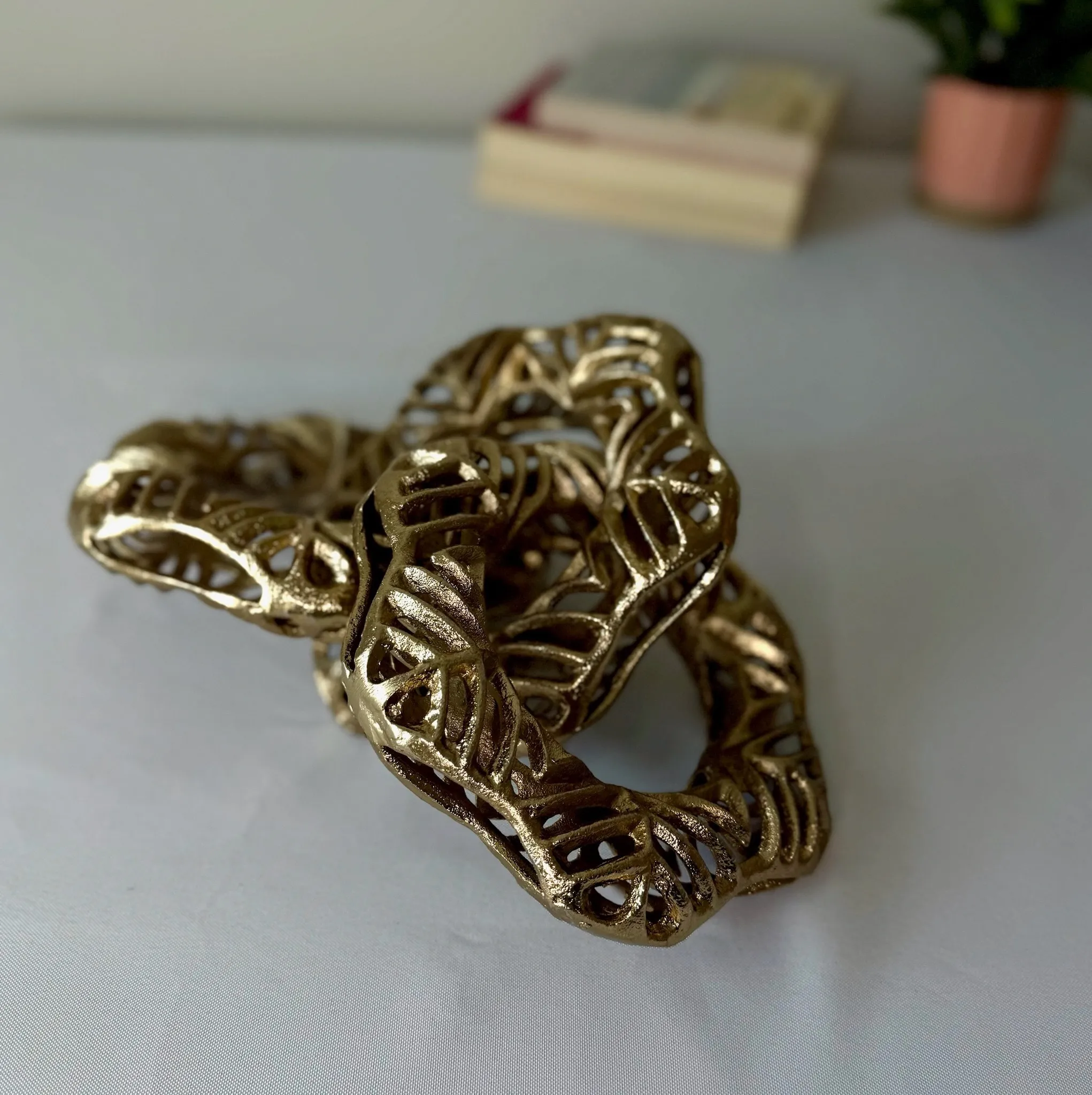 Gold Chain Shelf/tray deocr