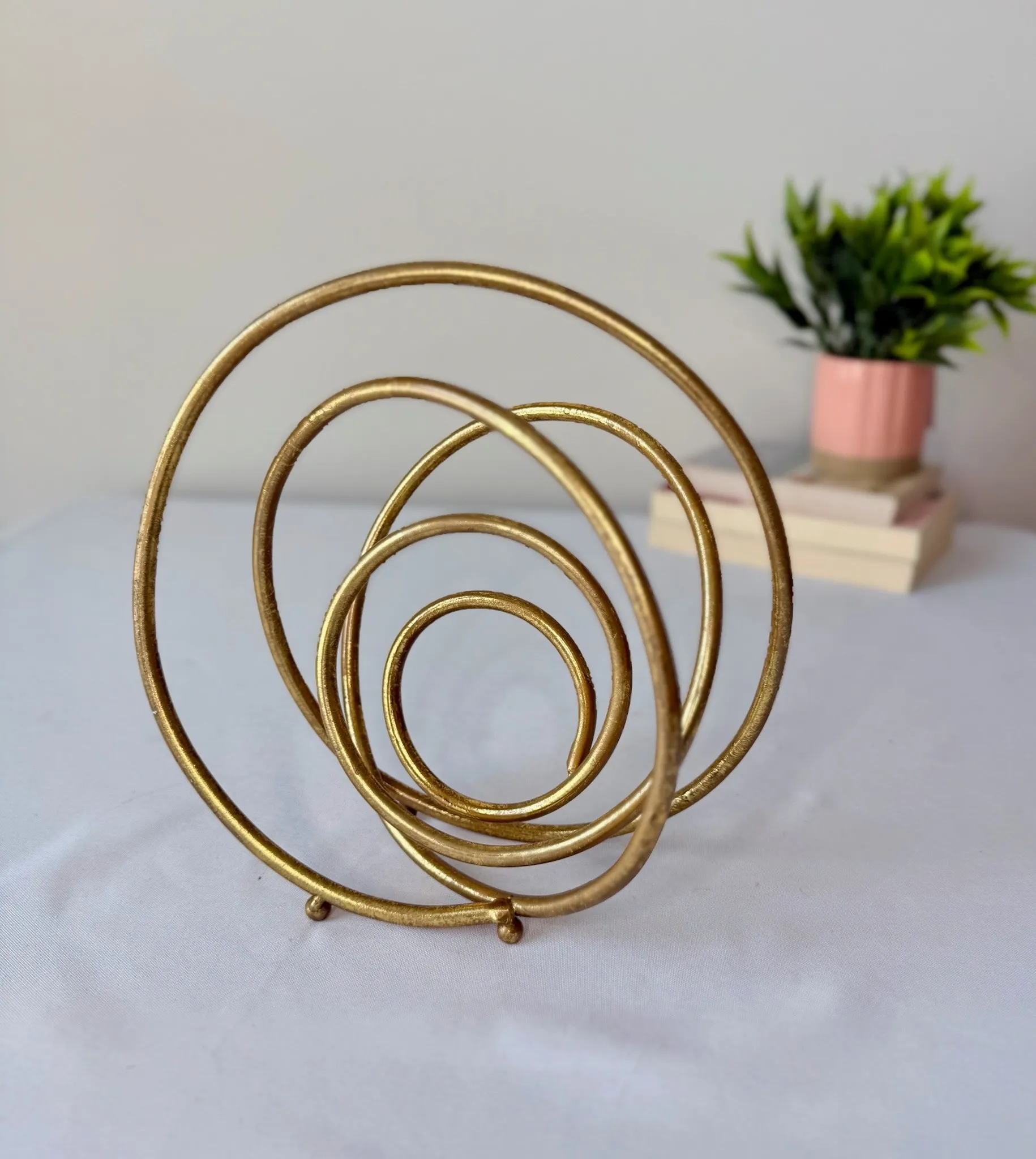 Gold Circle Decor