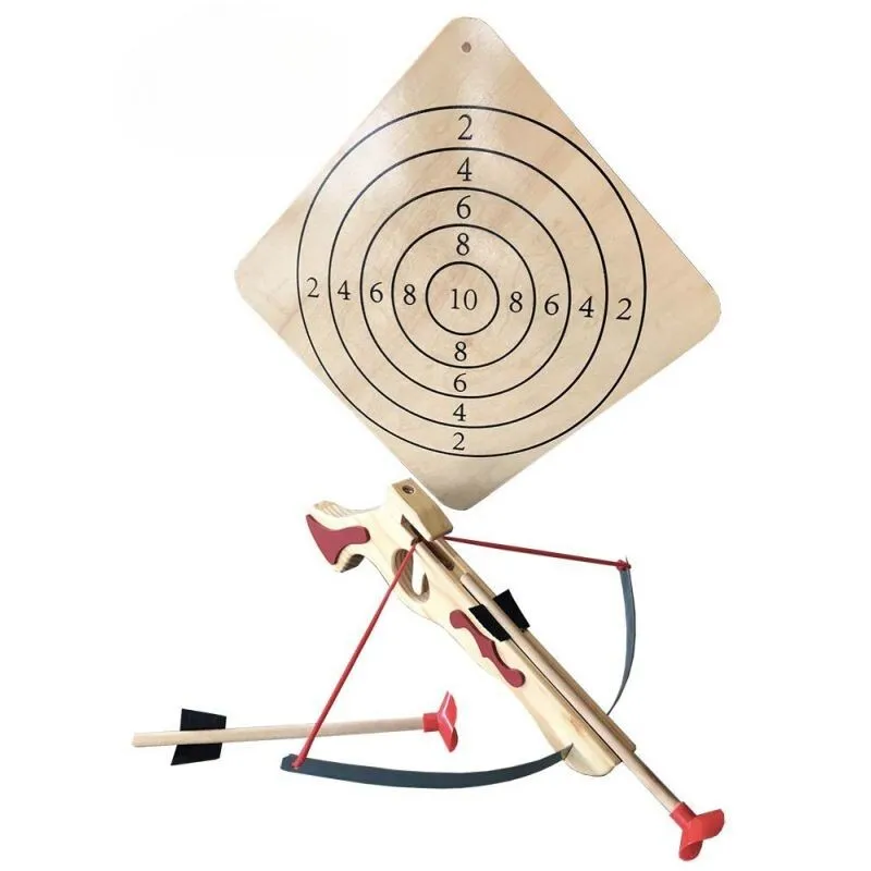 Pistolet en bois et cible