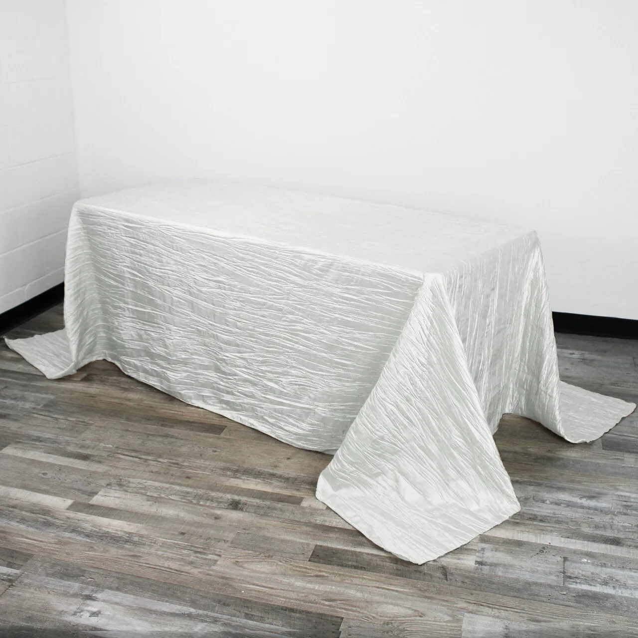 Table Cloth 132" x 90" inch Taffeta - Rectangle