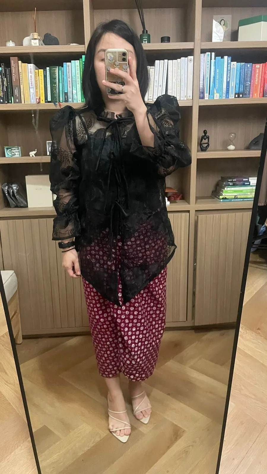 RD-0157 - Mera & Jenar - Sakala Top