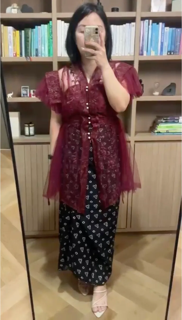 RD-0081 - Deca - Afra Set in Maroon