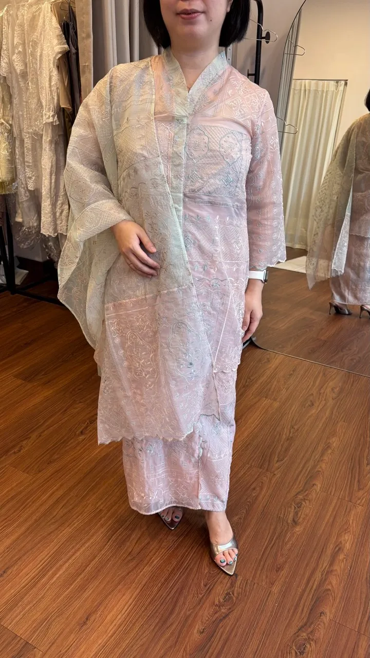 RD-0291 - Soft Bloom Kebaya Series in Pink & Soft Green