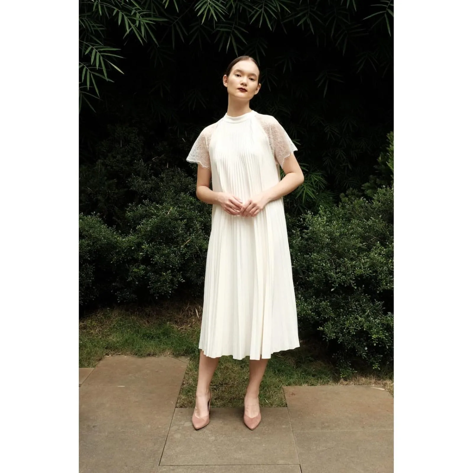 RD-0389 - Duma  - Akita Dress in White 