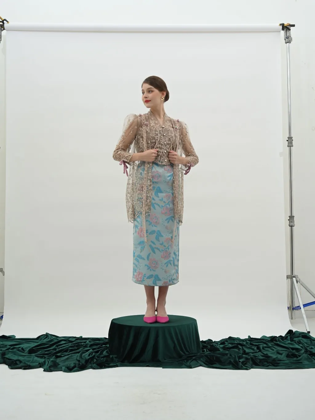 RD-0064 - Jaleela - Swastika Top