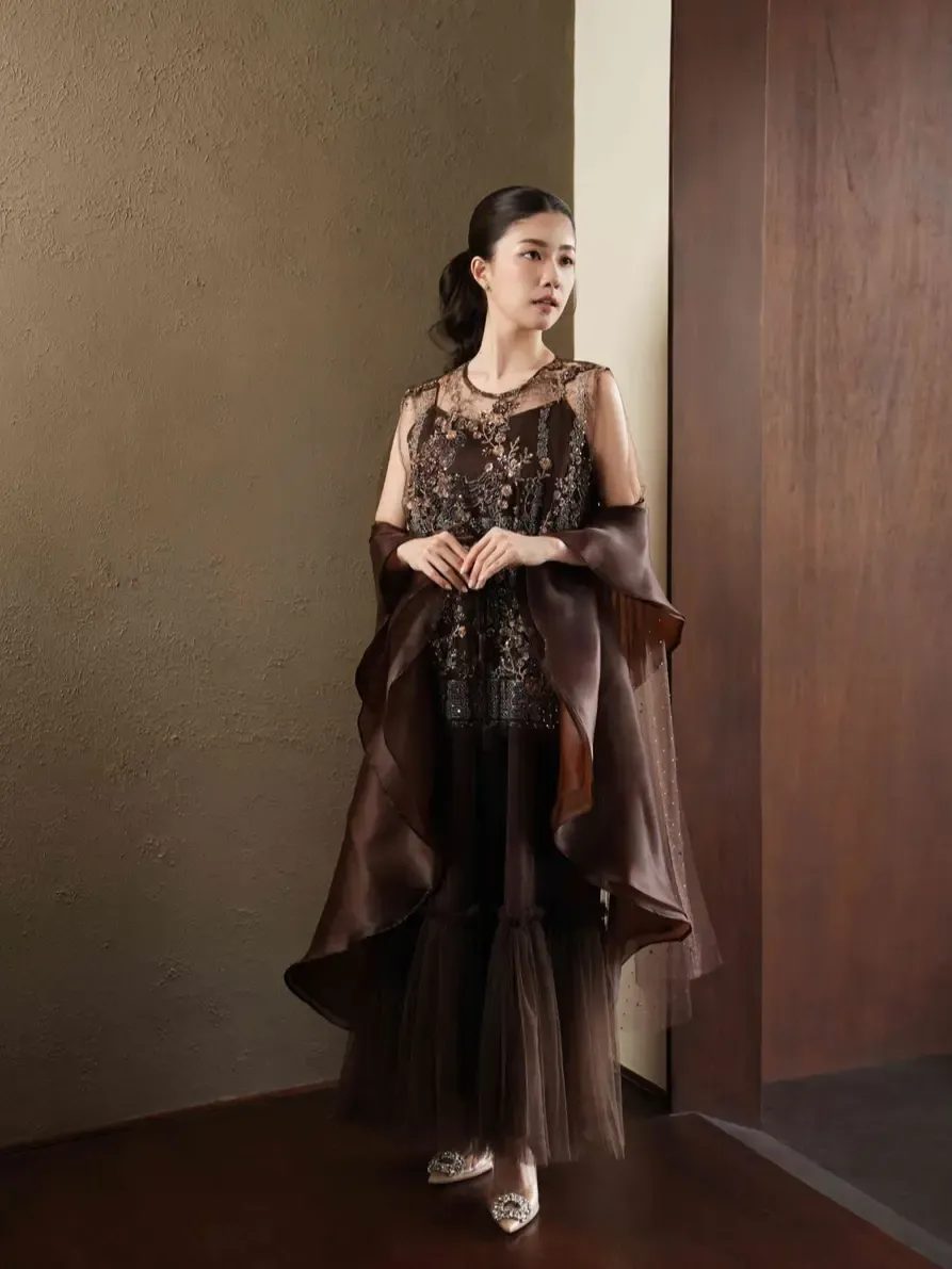 RD-0531 - Aura Label  - Fleurette Dress In Brown