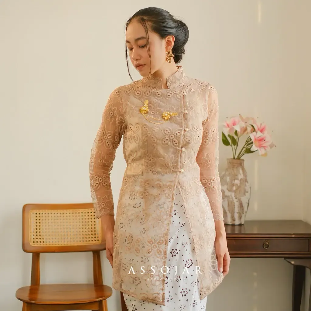 RD-0318 - Assojar - Tirani Kebaya Janggan in in Hepatica Mocca