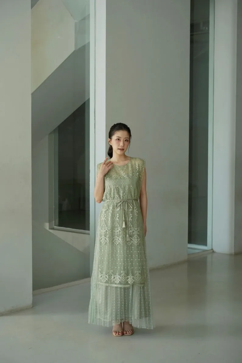 RD-0041 - Aura Label - Lilydale Dress in Sage Green