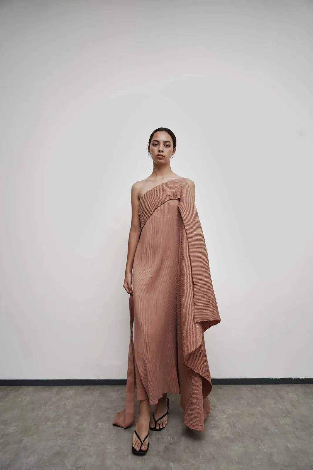 RD-0494 - Pafon - Gema Dress in Brown