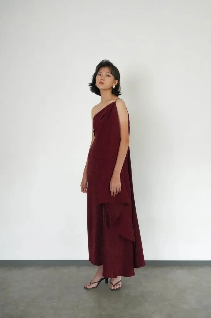 RD-0095 - Pafon - Gema Dress in Maroon
