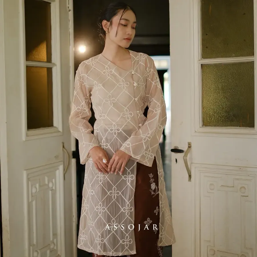 RD-0421 - Assojar - Ranum Tunik in Mocca