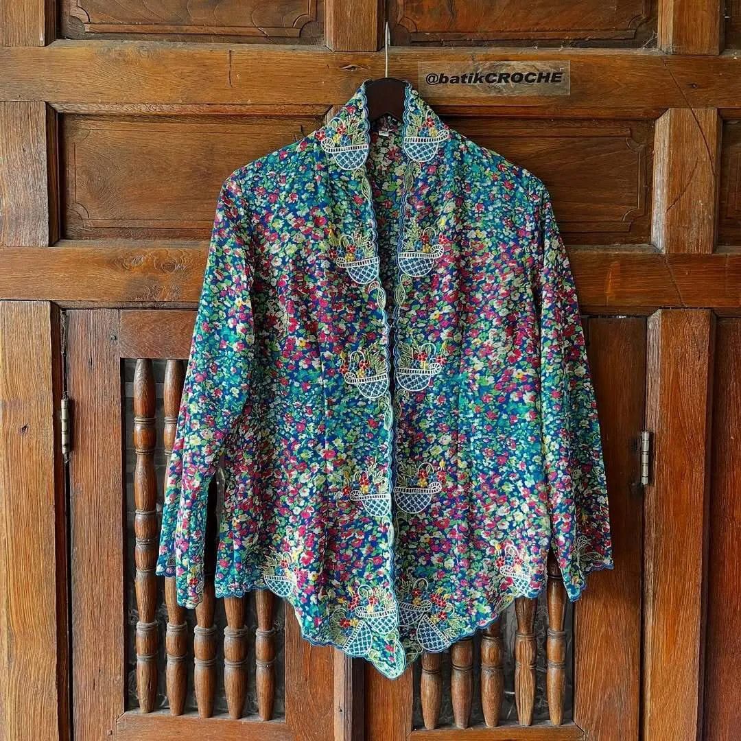 RD-0306 - Batik Croche - Kebaya Encim in Multicolor