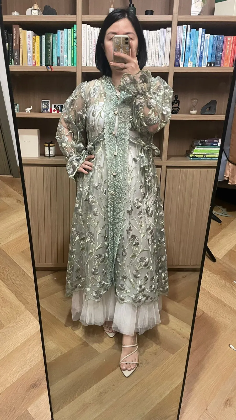 RD-0057 - Rent A Dress - Blossom Set