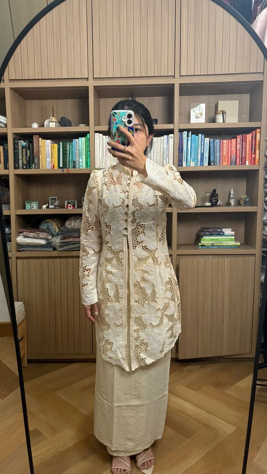 RD-0181 -  Kebaya Kurung Top in Broken White