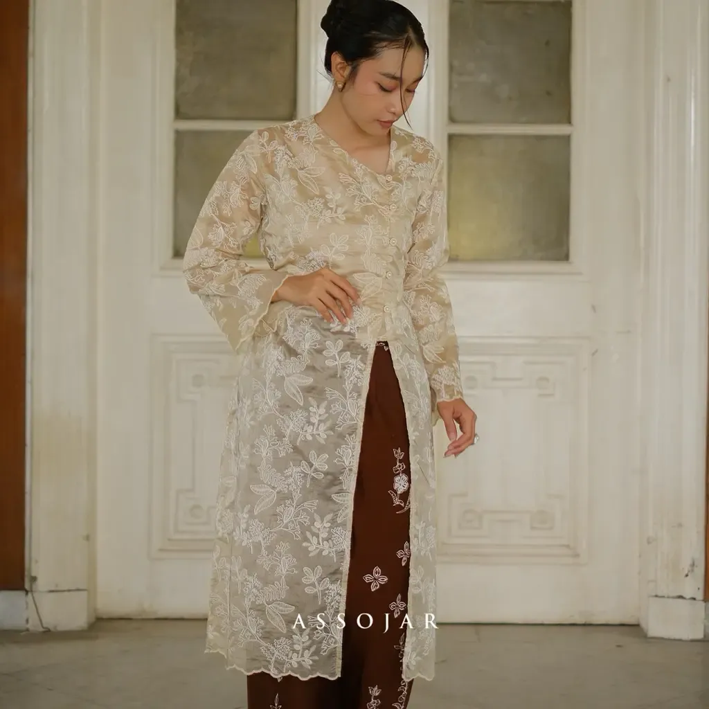RD-0419 - Assojar - Ranum Tunik in Cream