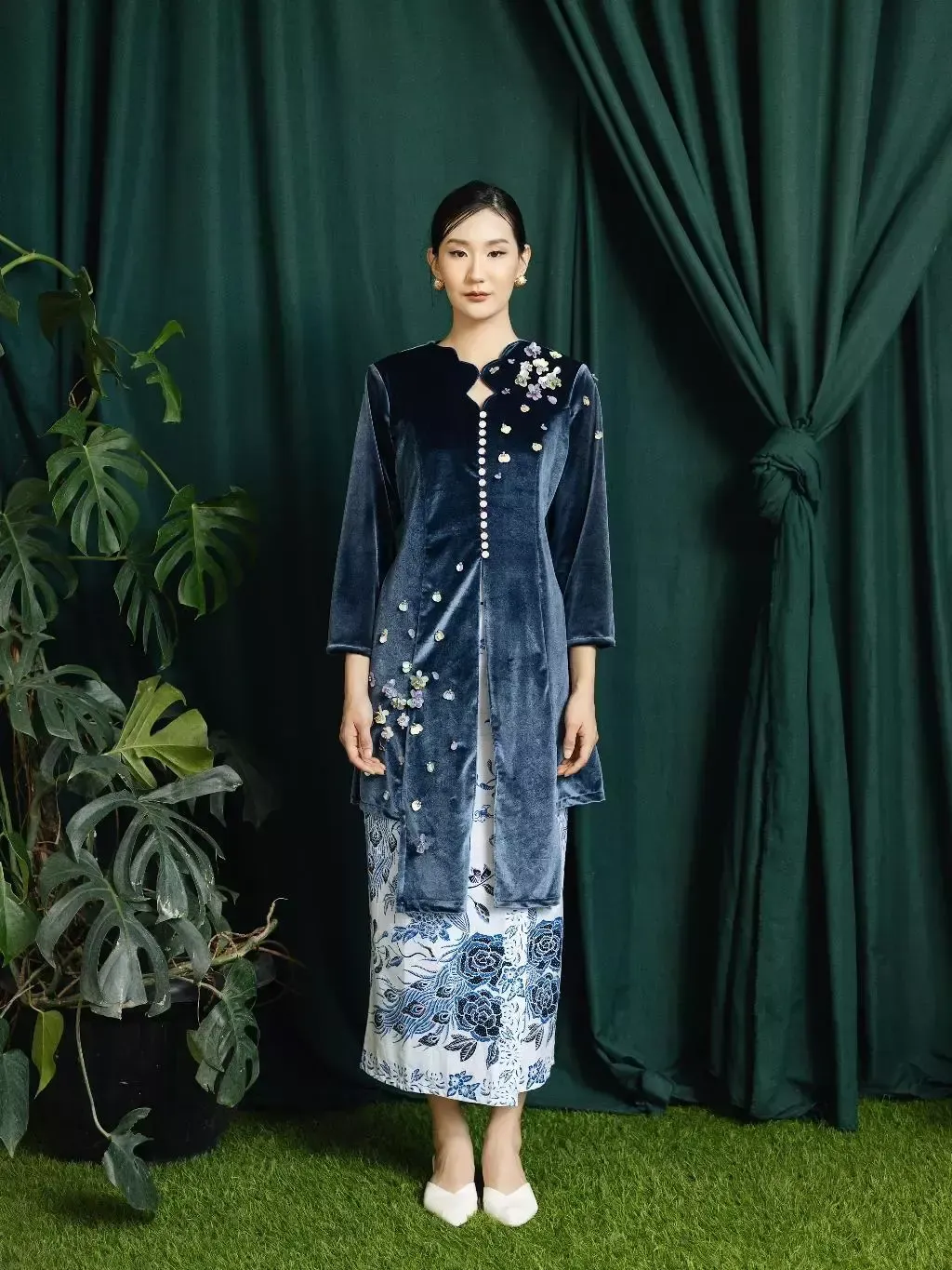 RD-0349 - Jaleela - Gendari Set in Navy