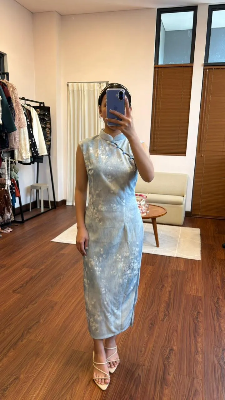 RD-0445 - Imported from China - Light Blue Cheong Sam Dress