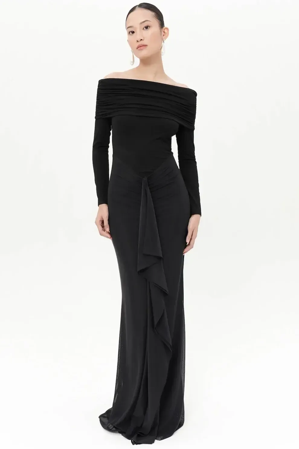 RD-0588 - LOVE AND FLAIR - Opaline Maxi Sabrina Bodycon Dress In Black