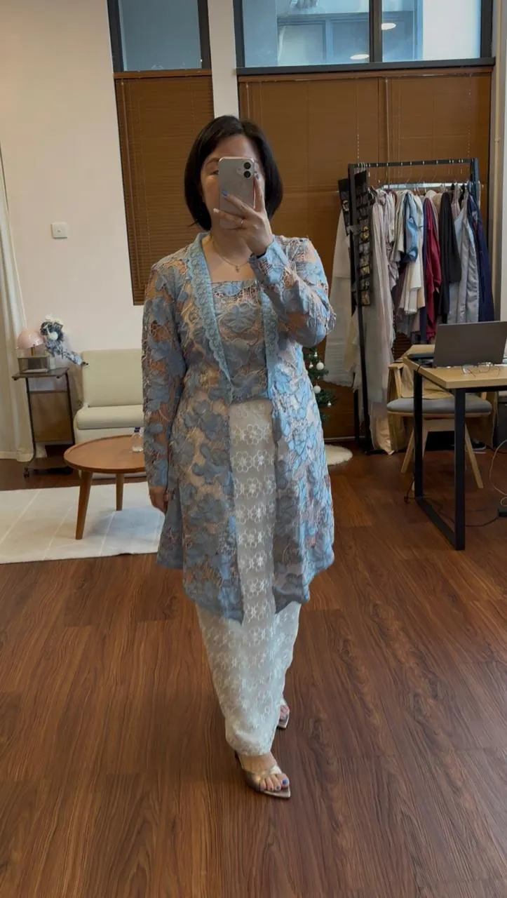 RD-0378 - Rayapari - Flower Kebaya Set in Blue