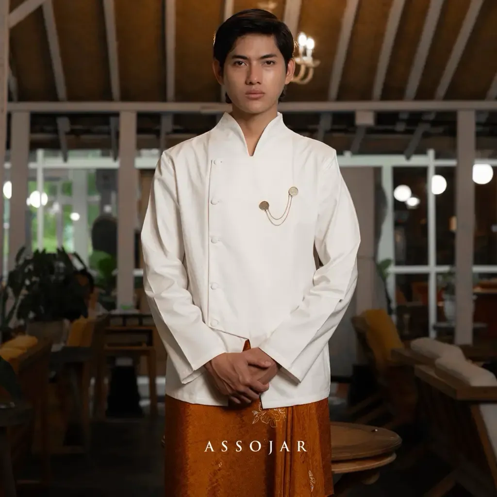 RM-0020 - Assojar - Tutur Beskap in Broken White Size L