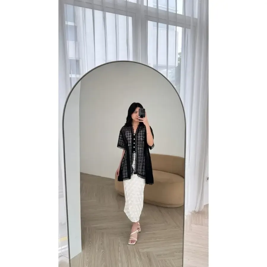 RD-0196 - Dewi Roam - Senandung Black Kawung