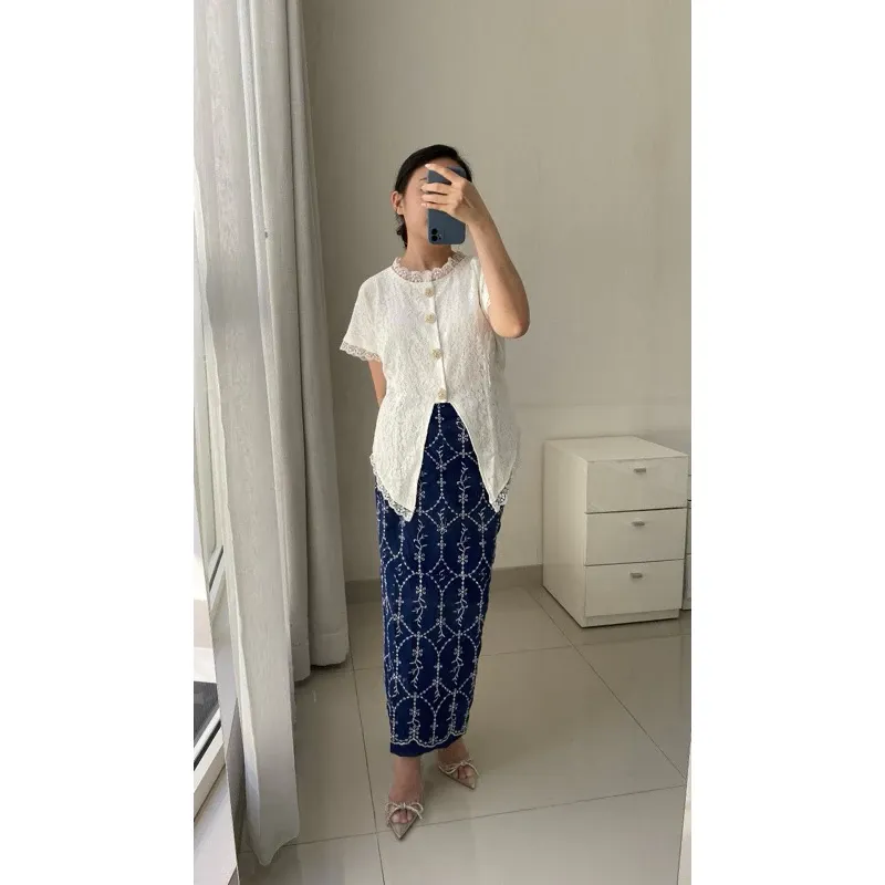 RD-0047 - Dewi Roam - Rembulan Top