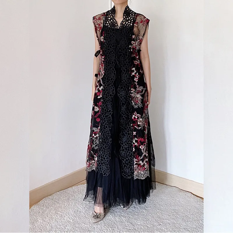 RD-0022 - Kina Atelier - Bianna Outer in black