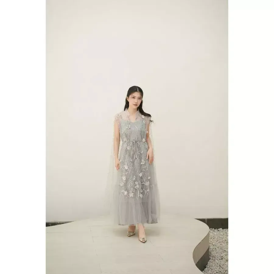 RD-0379 - Aura Label - Louvre Dress in Grey