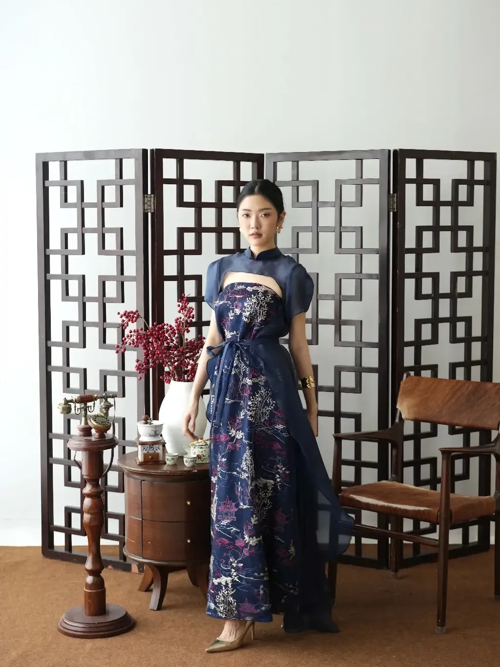 RD-0372 - Croi - Plume Set in Navy