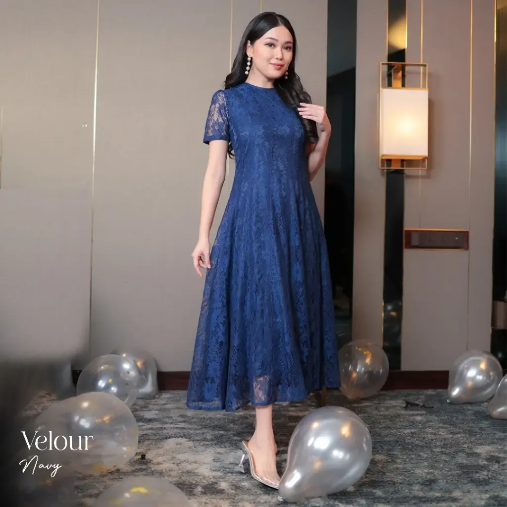 RD-0337 - Miss Nomi - Petra Dress in Navy