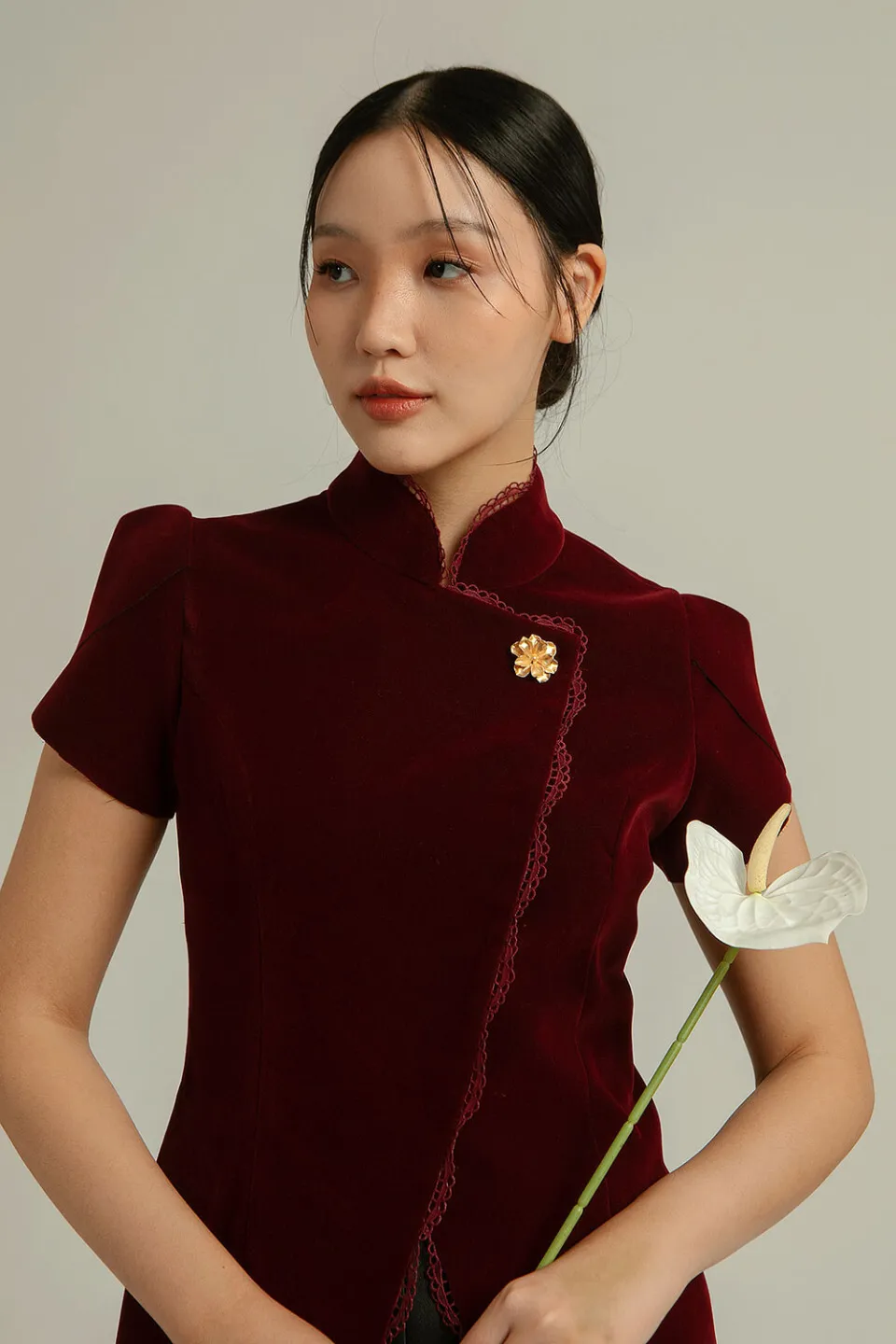 RD-0334 - Sissae - Ajeng Top in Maroon