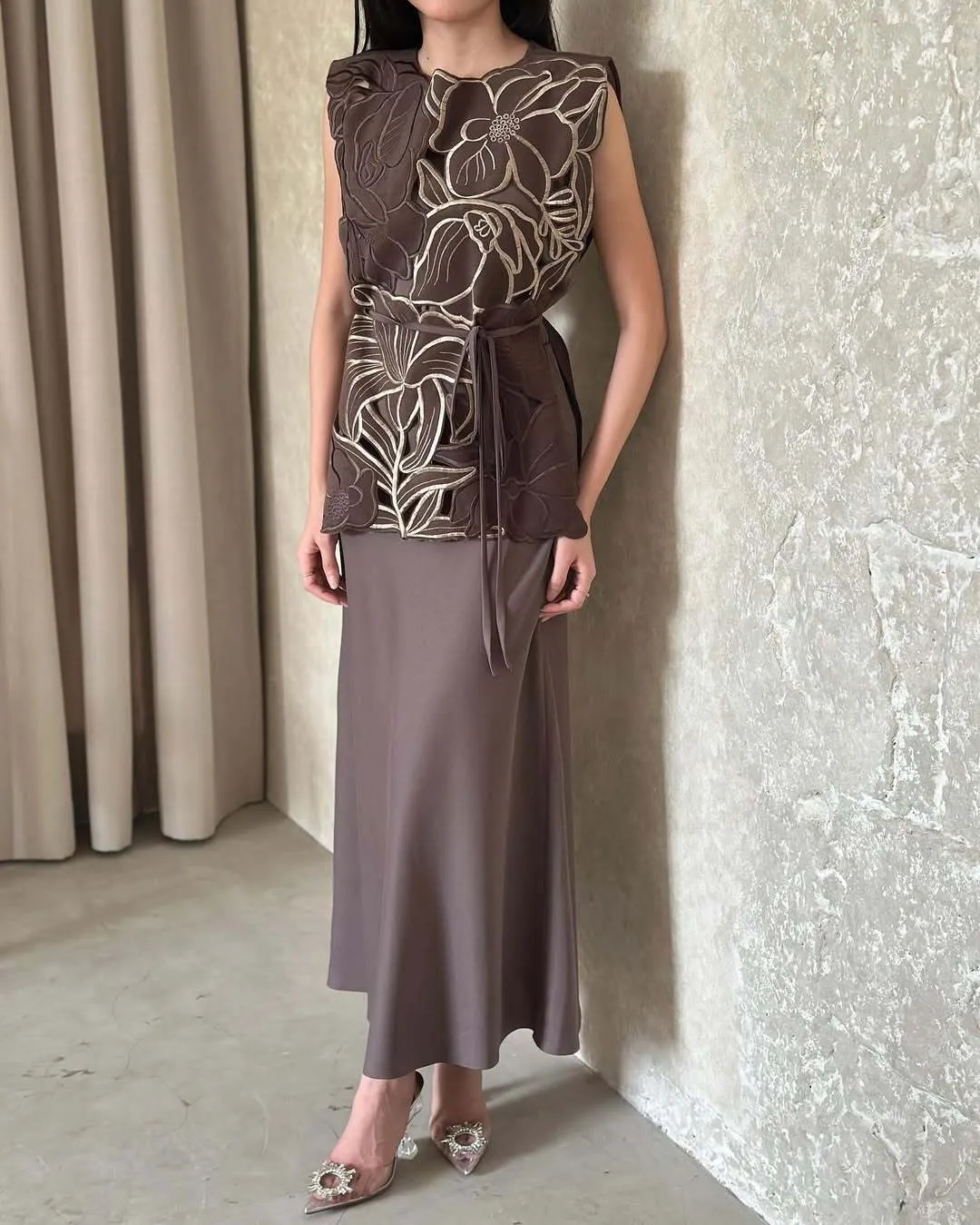 RD-0350 - Touch Up Atelier - Clara Set in Brown