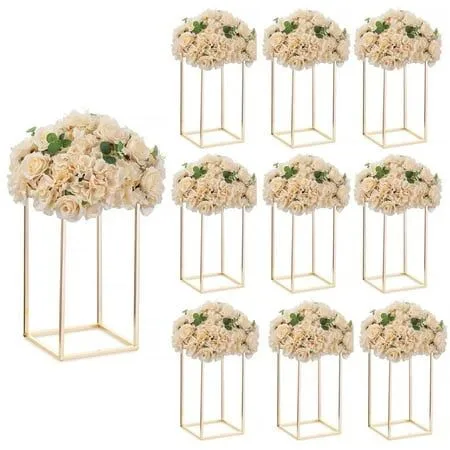 SMALL GOLD METAL FLOWER STAND