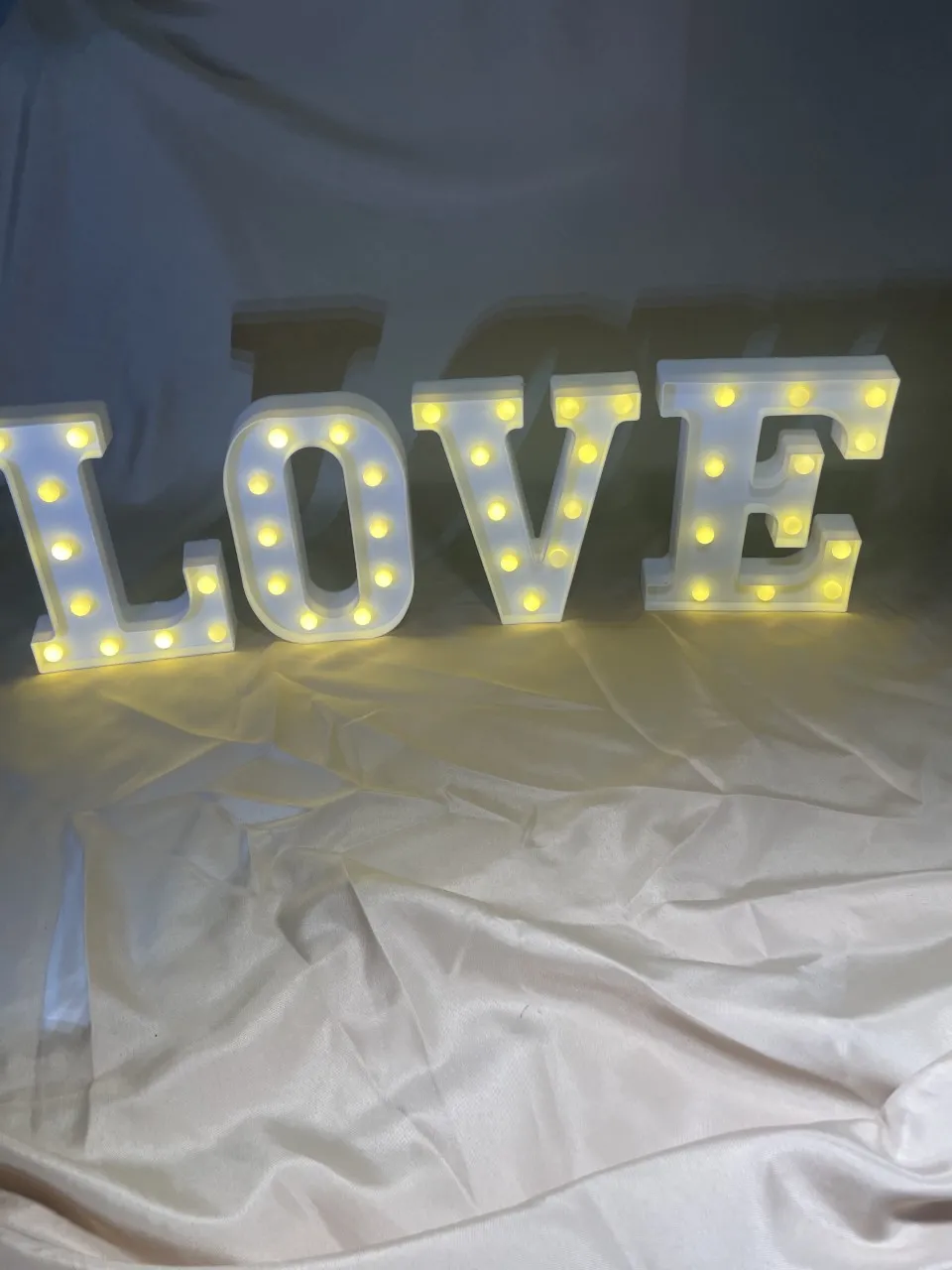Marquee Letters 9" LOVE White