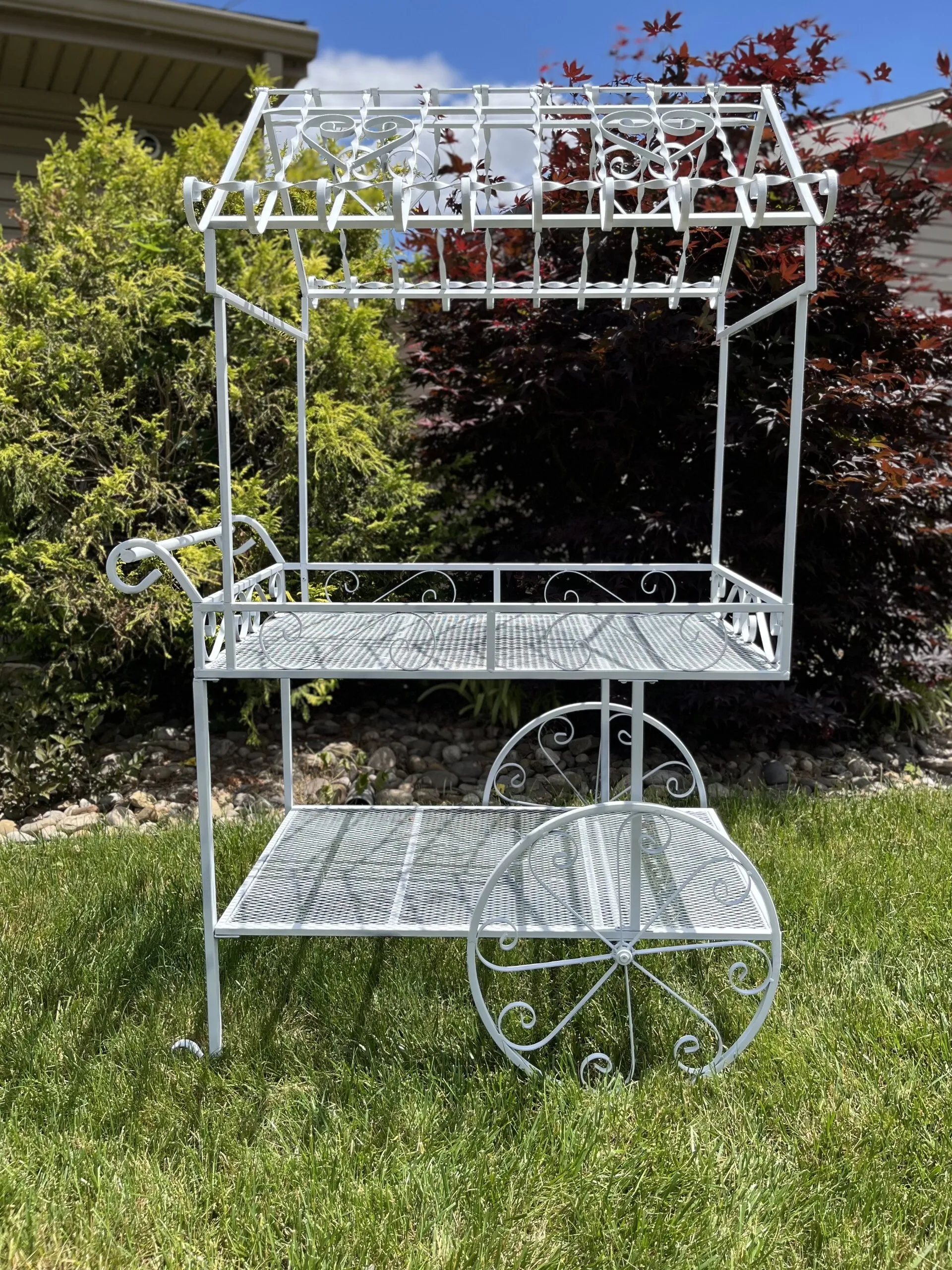 Metal Display Cart - White