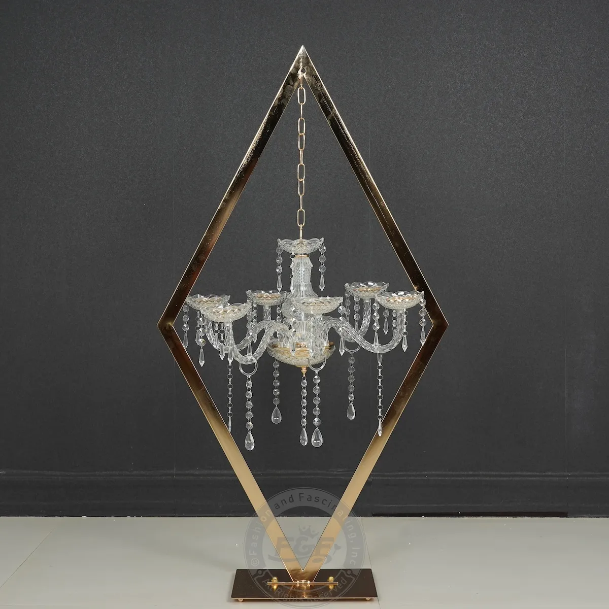 Diamond Rhombus Centerpiece - Gold