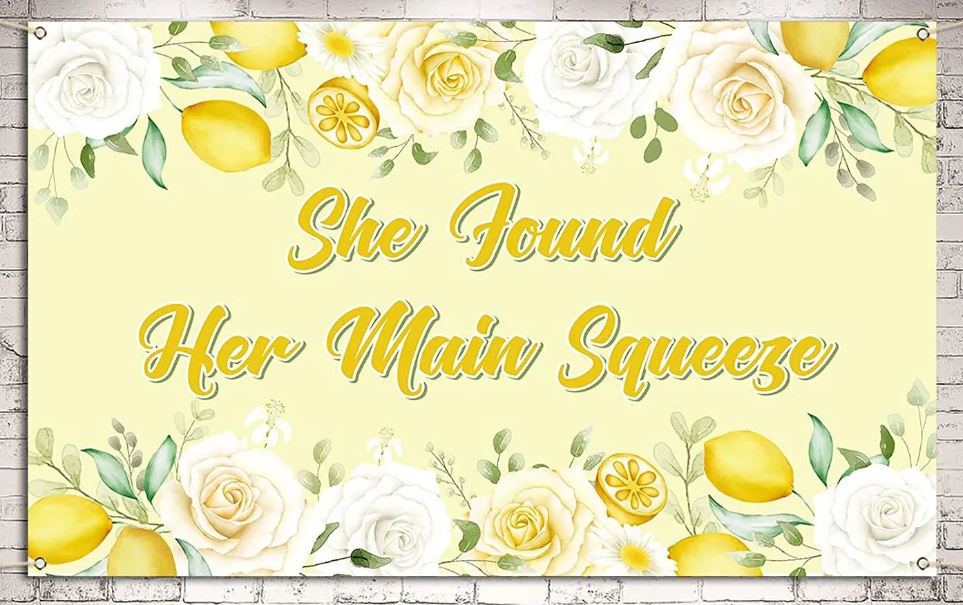 Backdrop - She Found Her Main Squeeze