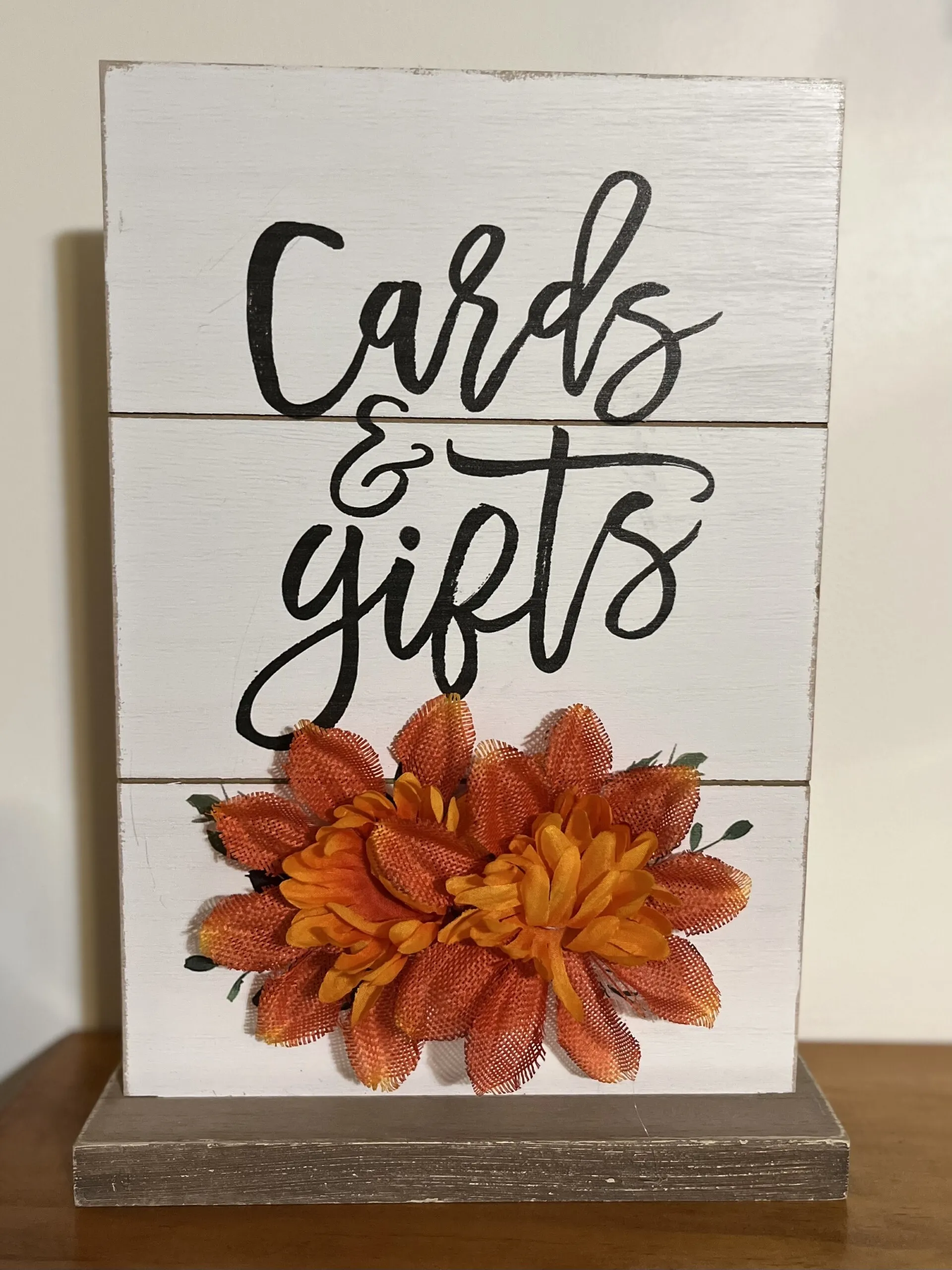 Sign - Cards and Gifts Wooden Stand