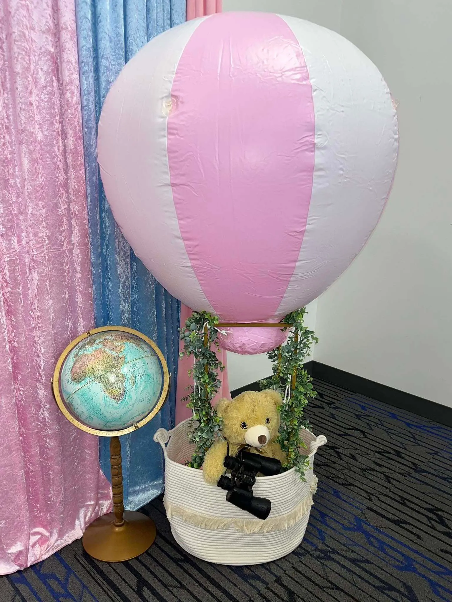 Hot Air Balloon with Large White Basket and Pump
