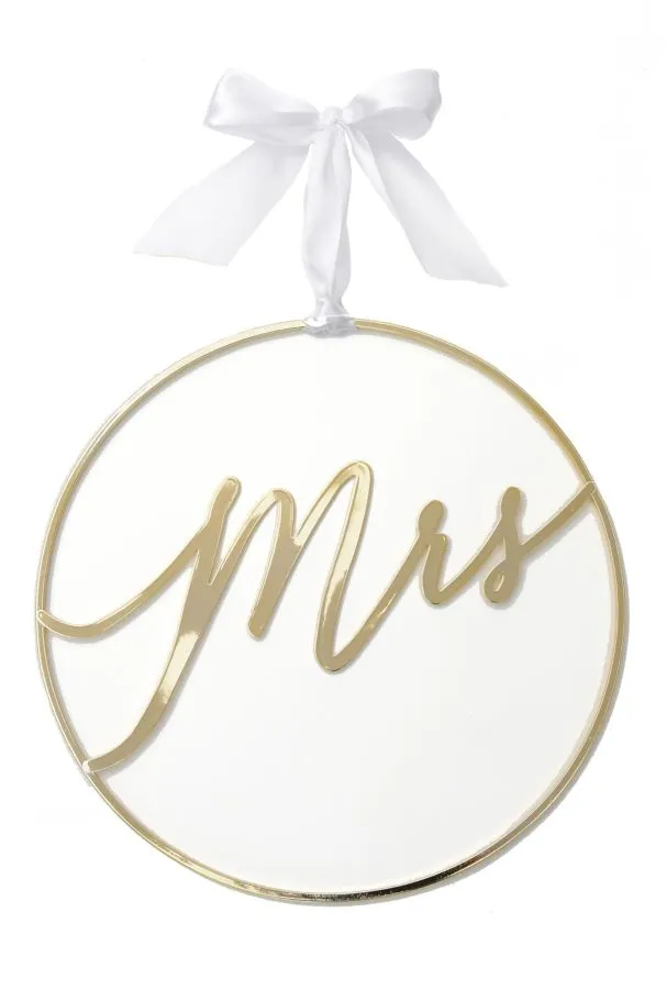Mrs Hanging Gold Hoop