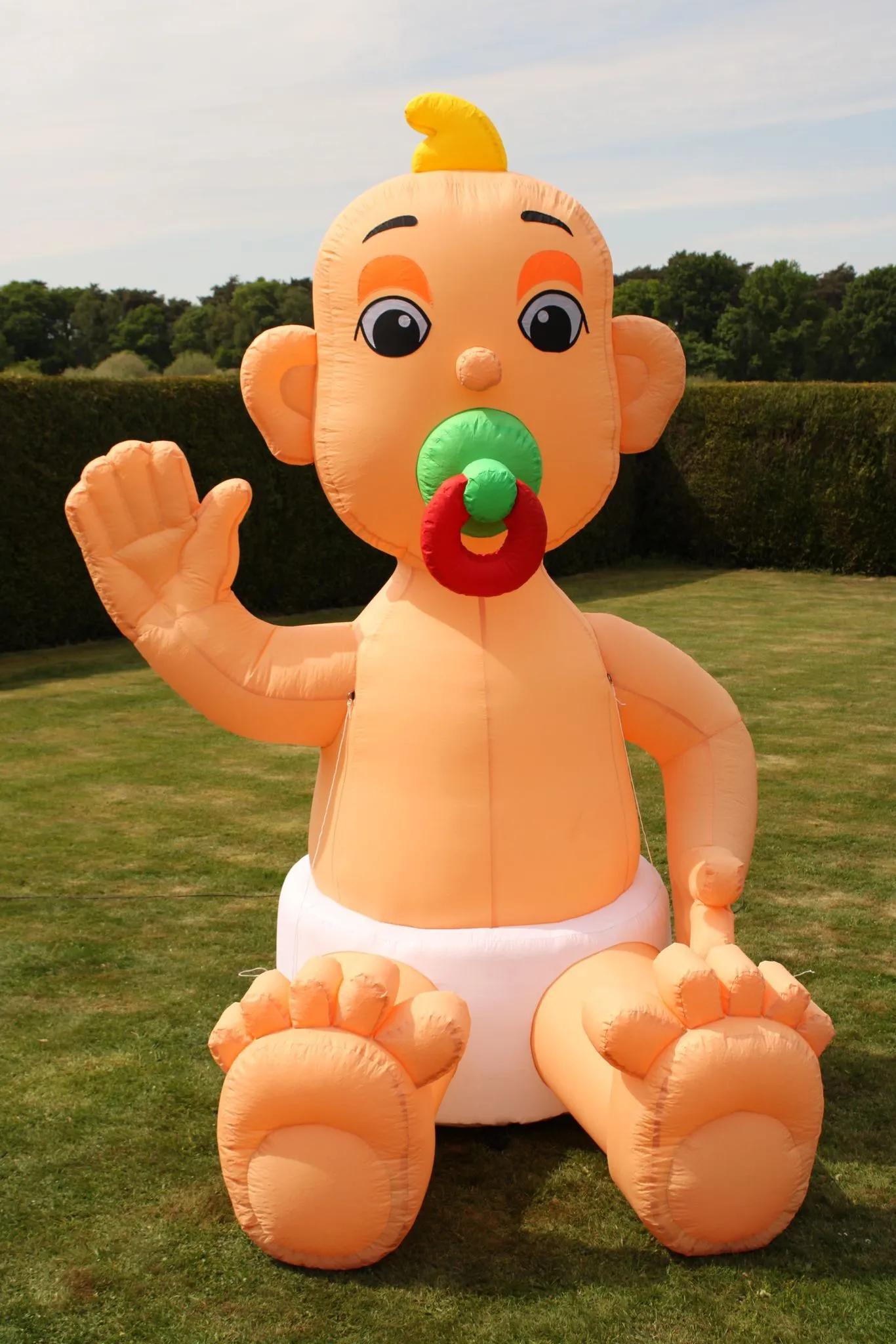 Opblaaspop Baby Tut Groen