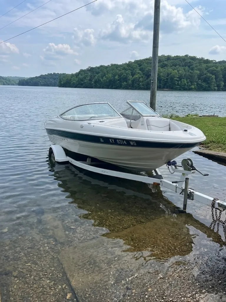 Bayliner Capri