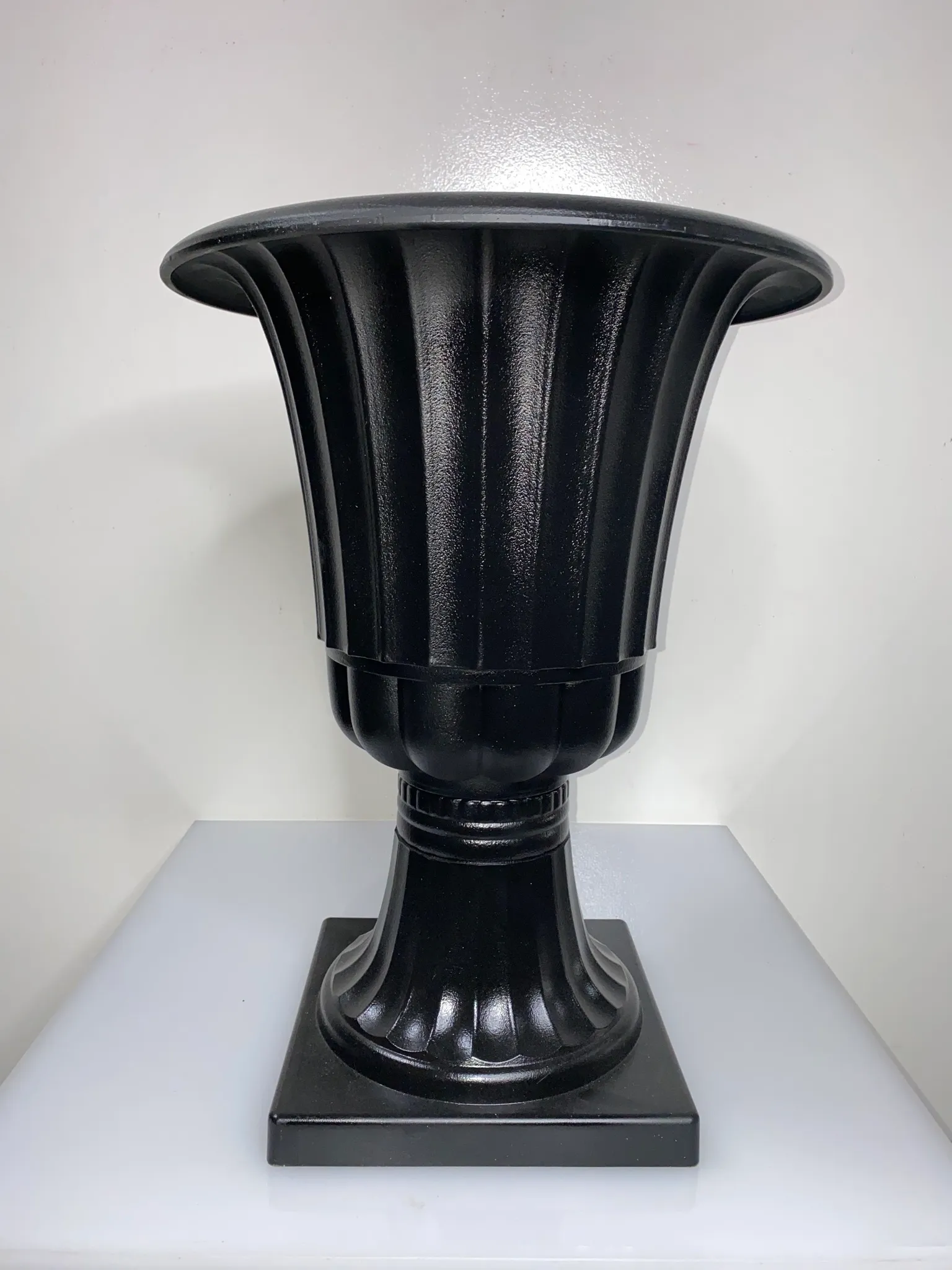 Black Plastic Urn 22"x16"