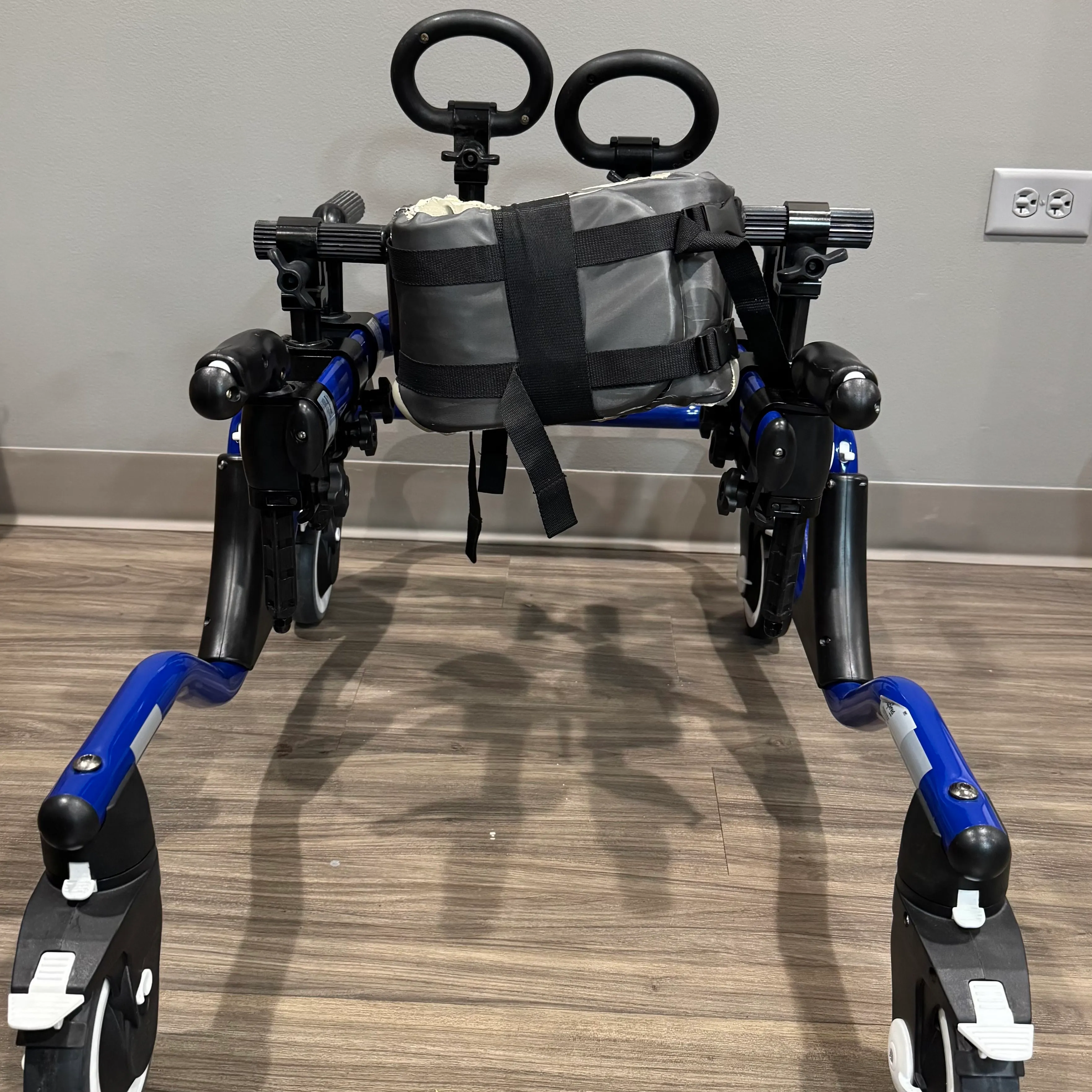 MOXIE GT GAIT TRAINER #636