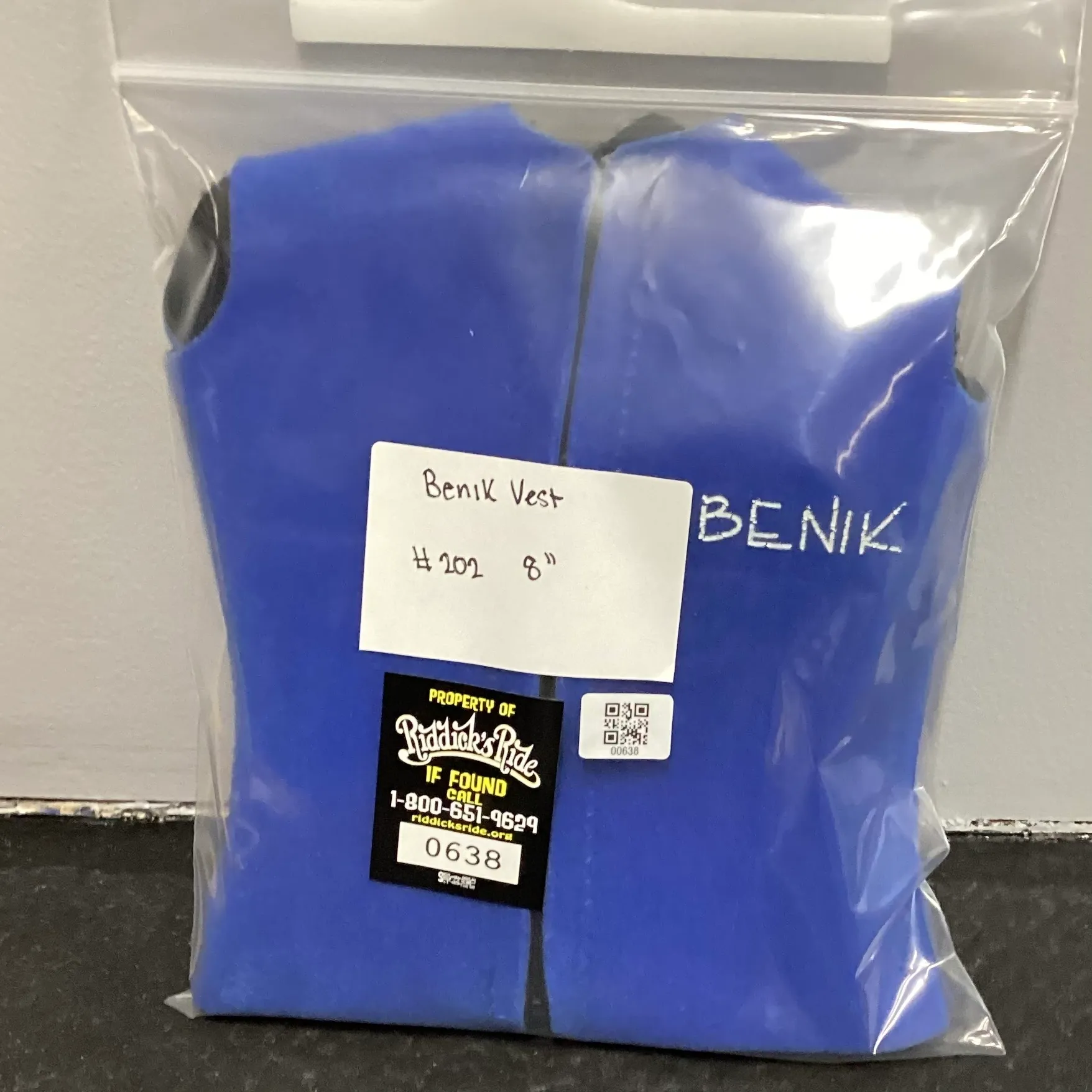 BENIK VEST #0638