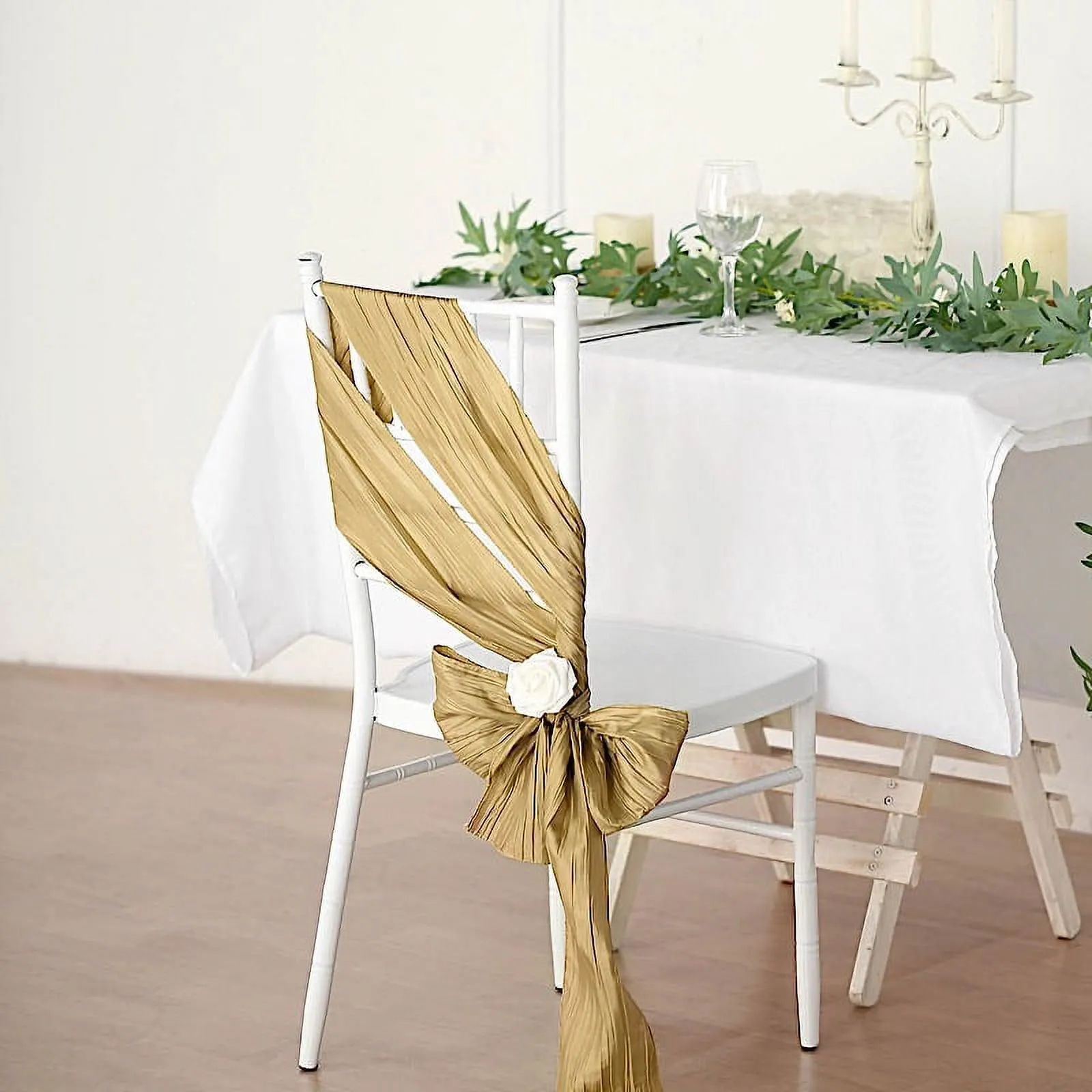 Accordion Crinkle Taffeta Chair Sash - Gold